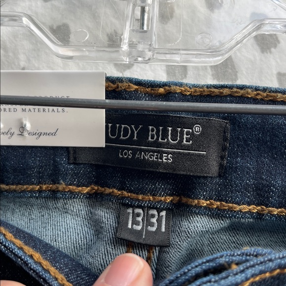 NWT Judy Blue Jeans Size 13/31 - Picture 11 of 13